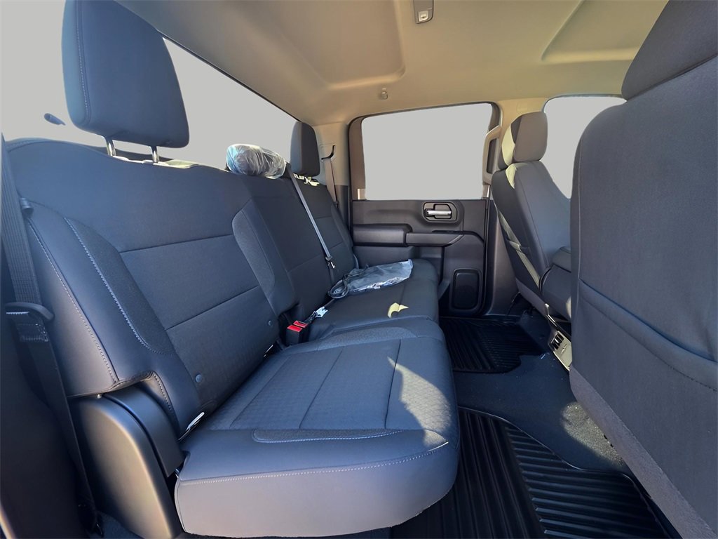 New 2026 Chevrolet Silverado 2500 Custom w/ Custom Value Package image 10