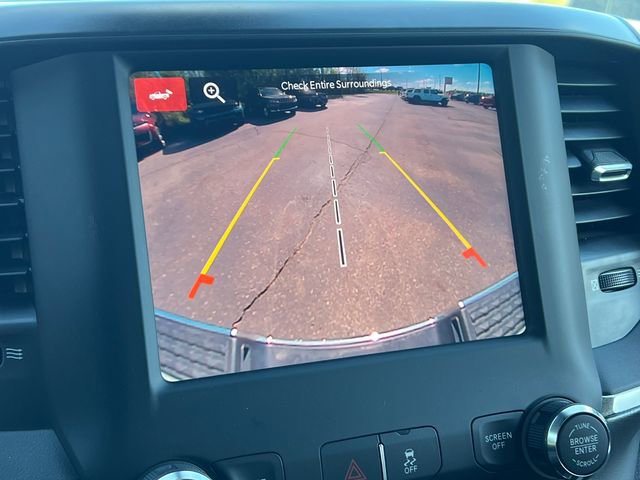 Used 2024 RAM 3500 Big Horn AWD/4WD image 35