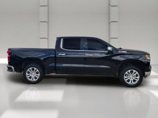Used 2024 Chevrolet Silverado 1500 LTZ w/ LTZ Premium Package AWD/4WD image 4