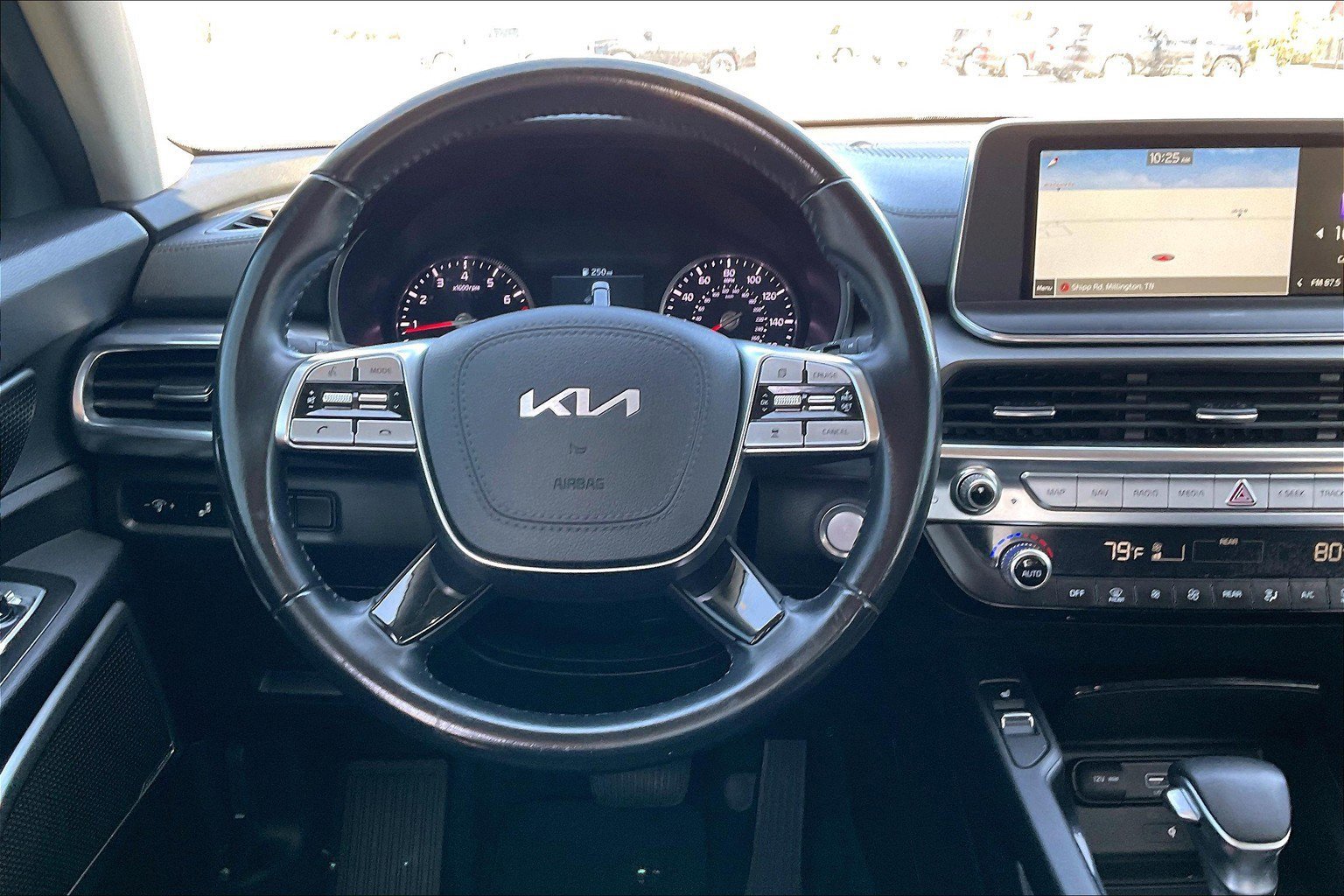 Used 2022 Kia Telluride S image 5