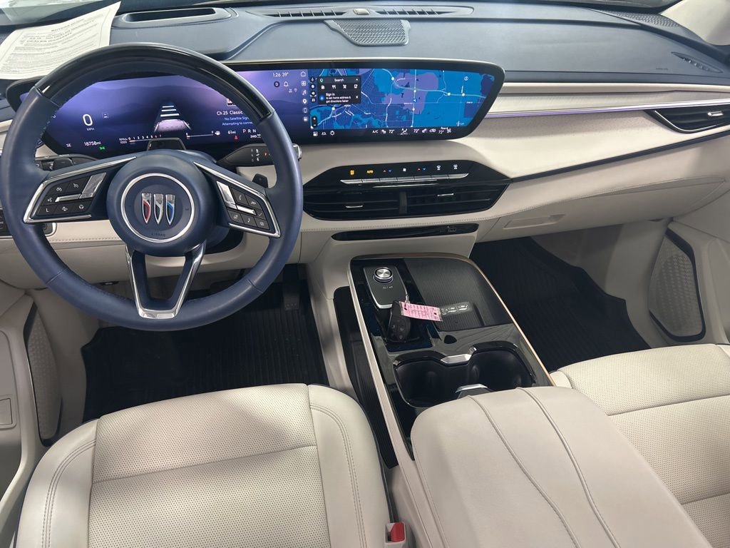 Used 2025 Buick Enclave Avenir w/ Super Cruise Package image 16