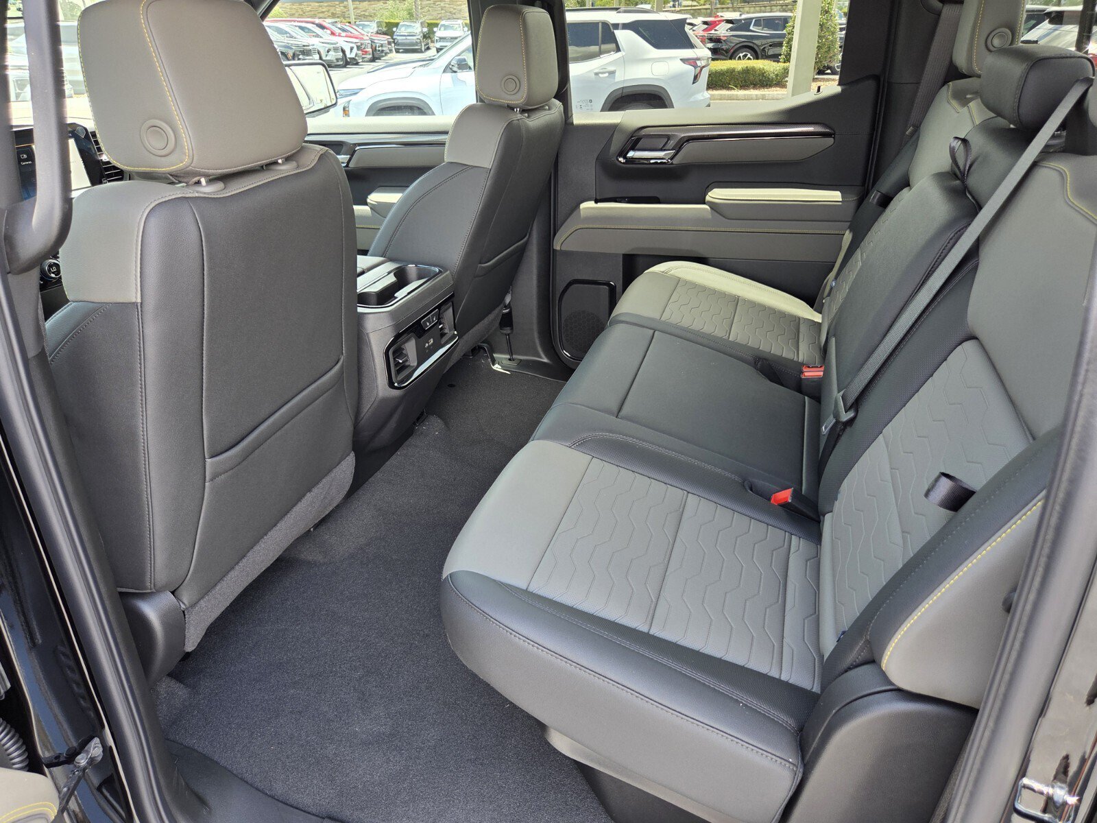New 2026 Chevrolet Silverado 1500 ZR2 AWD/4WD image 6