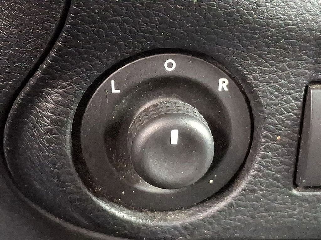 Used 2014 Jeep Wrangler Unlimited Sahara image 23