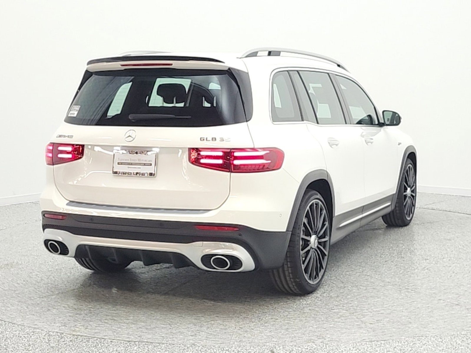 New 2026 Mercedes-Benz GLB 35 AMG 4MATIC image 6
