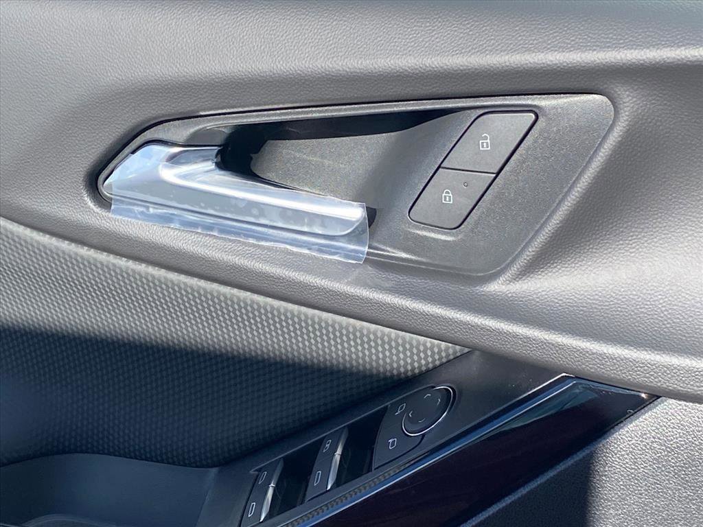 New 2026 Chevrolet Equinox RS image 22