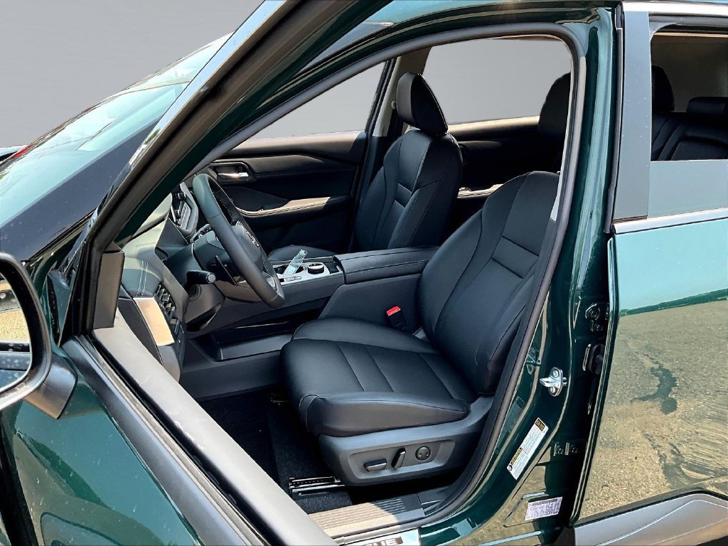 New 2026 Nissan Rogue Dark Armor AWD/4WD image 27