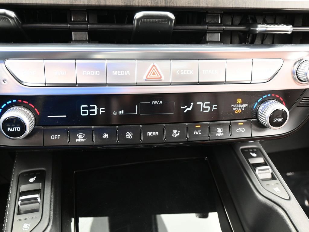 Used 2023 Kia Telluride SX image 28