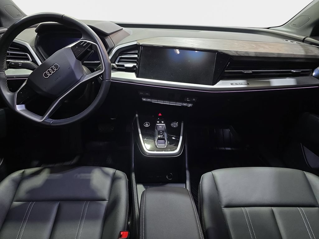 Used 2024 Audi Q4 e-tron Premium Plus AWD/4WD image 10