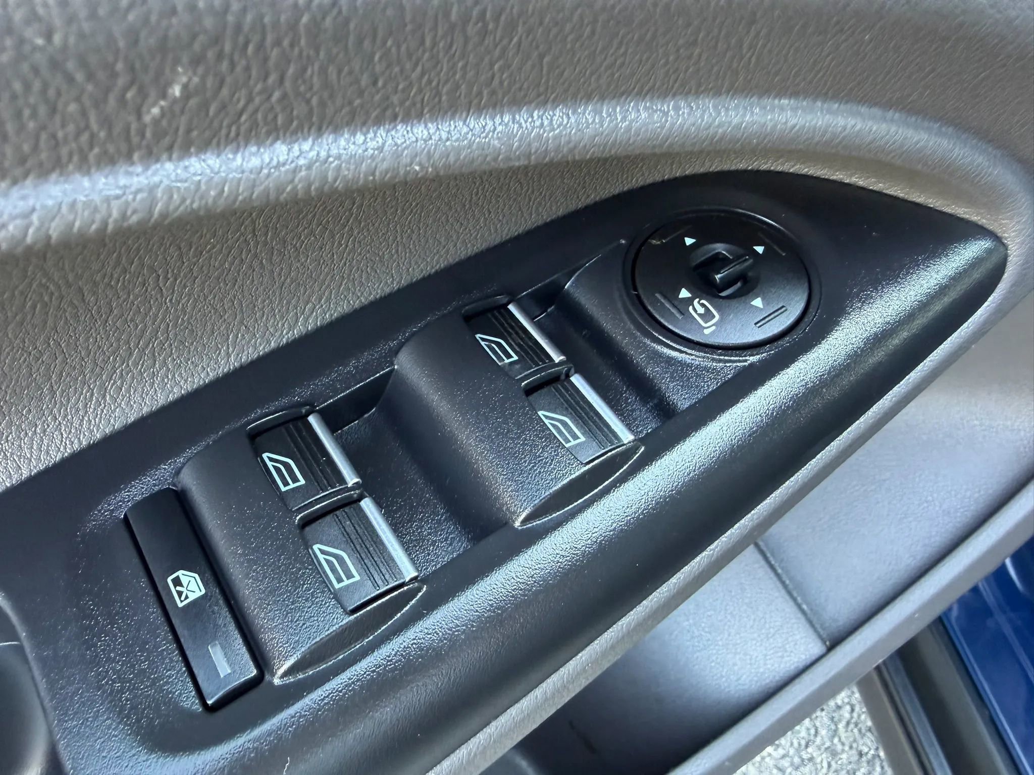 Used 2020 Ford Transit Connect XLT FWD image 18
