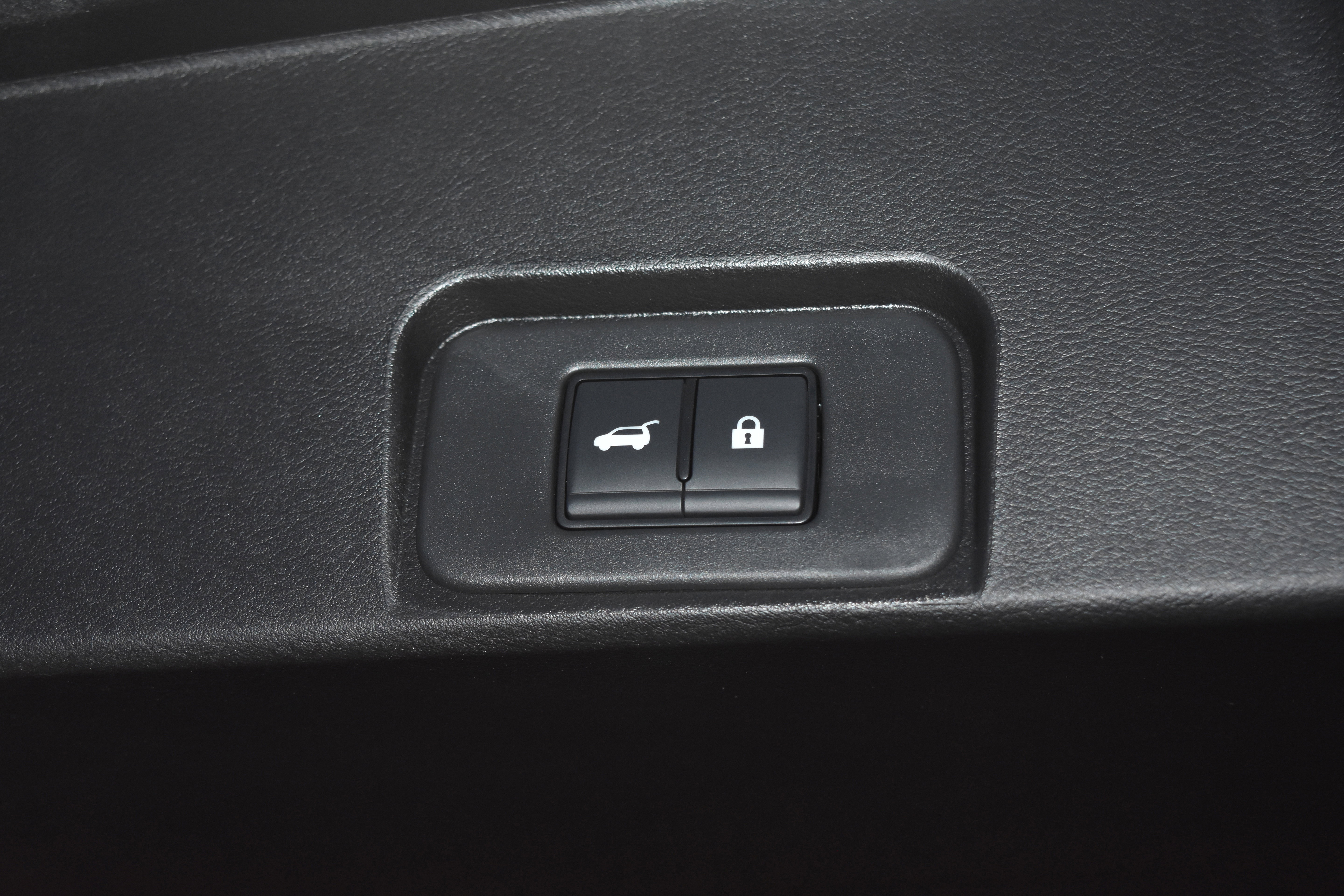 New 2026 Nissan Rogue SV w/ SV Premium Package image 28