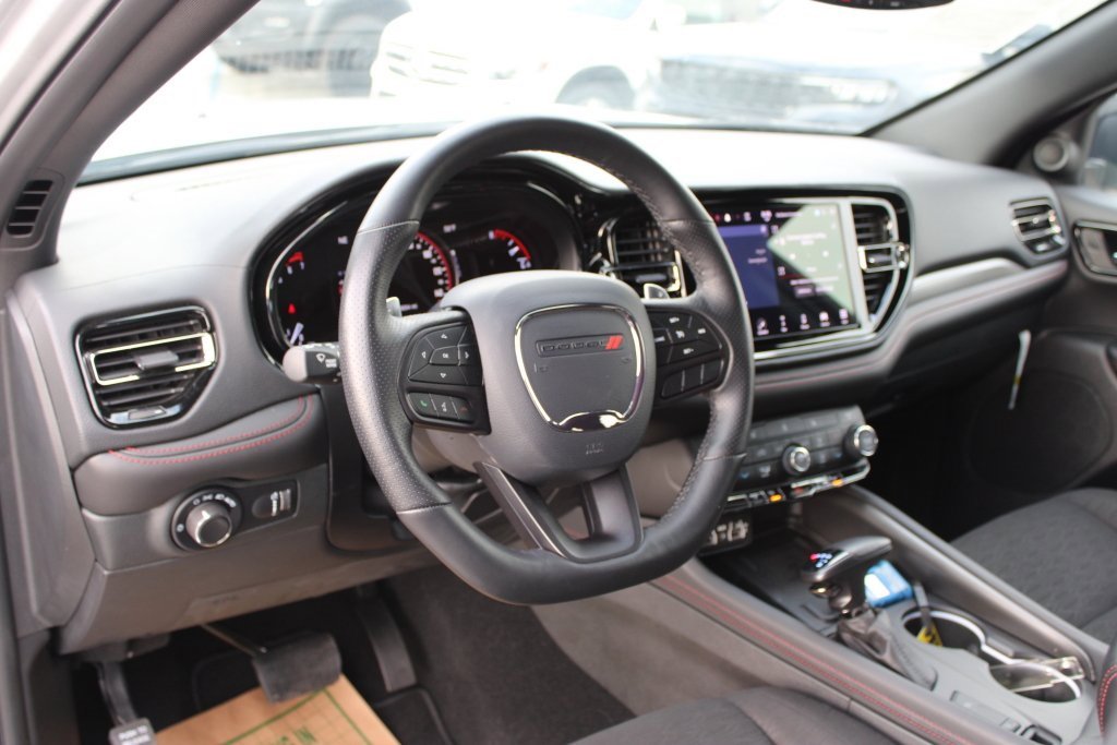 Used 2024 Dodge Durango R/T w/ Blacktop Package image 11