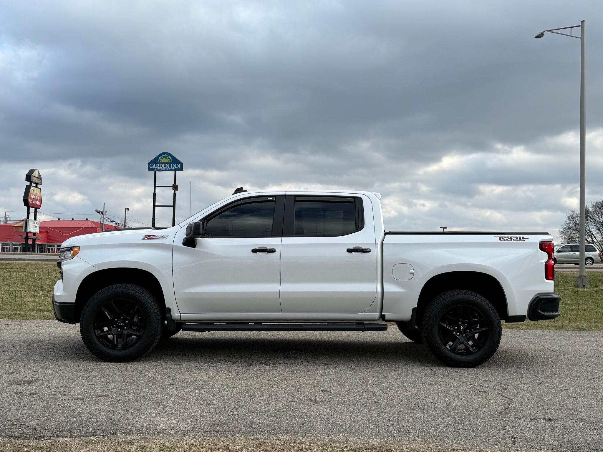 Used 2024 Chevrolet Silverado 1500 LT Trail Boss w/ Protection Package video 2