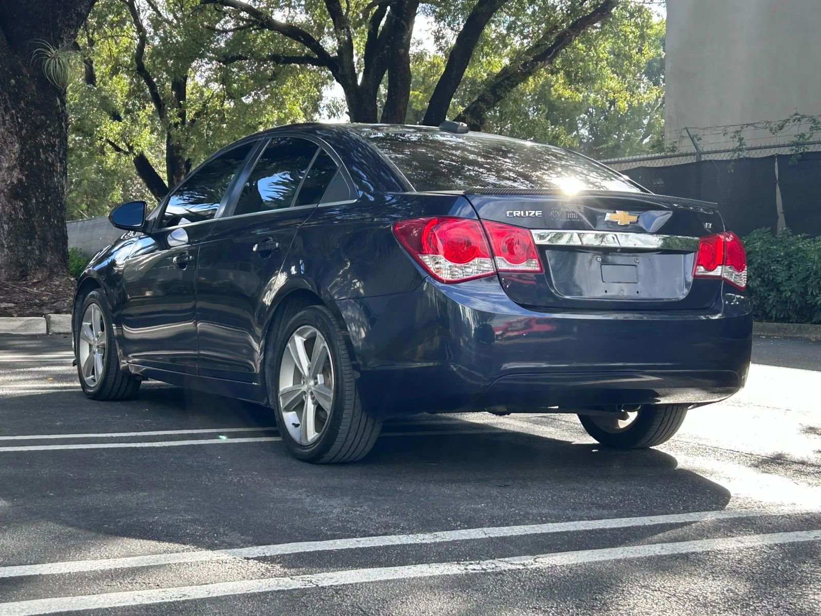 Used 2016 Chevrolet Cruze LT image 5