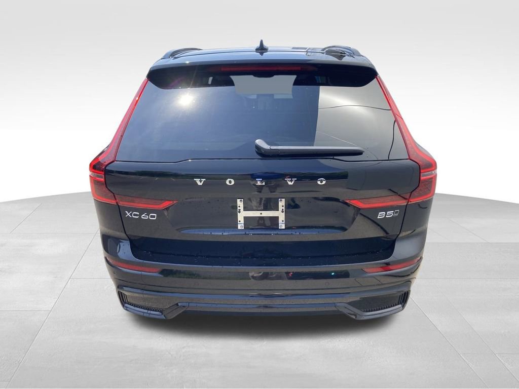New 2026 Volvo XC60 B5 Plus w/ Climate Package image 5