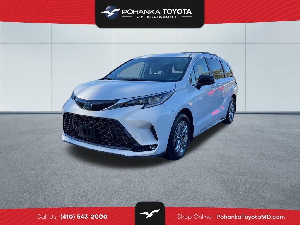 Used 2023 Toyota Sienna XSE