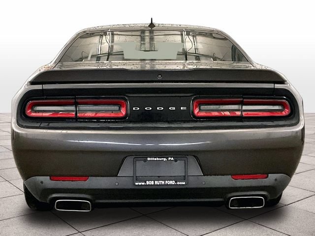 Used 2016 Dodge Challenger R/T Plus RWD image 4