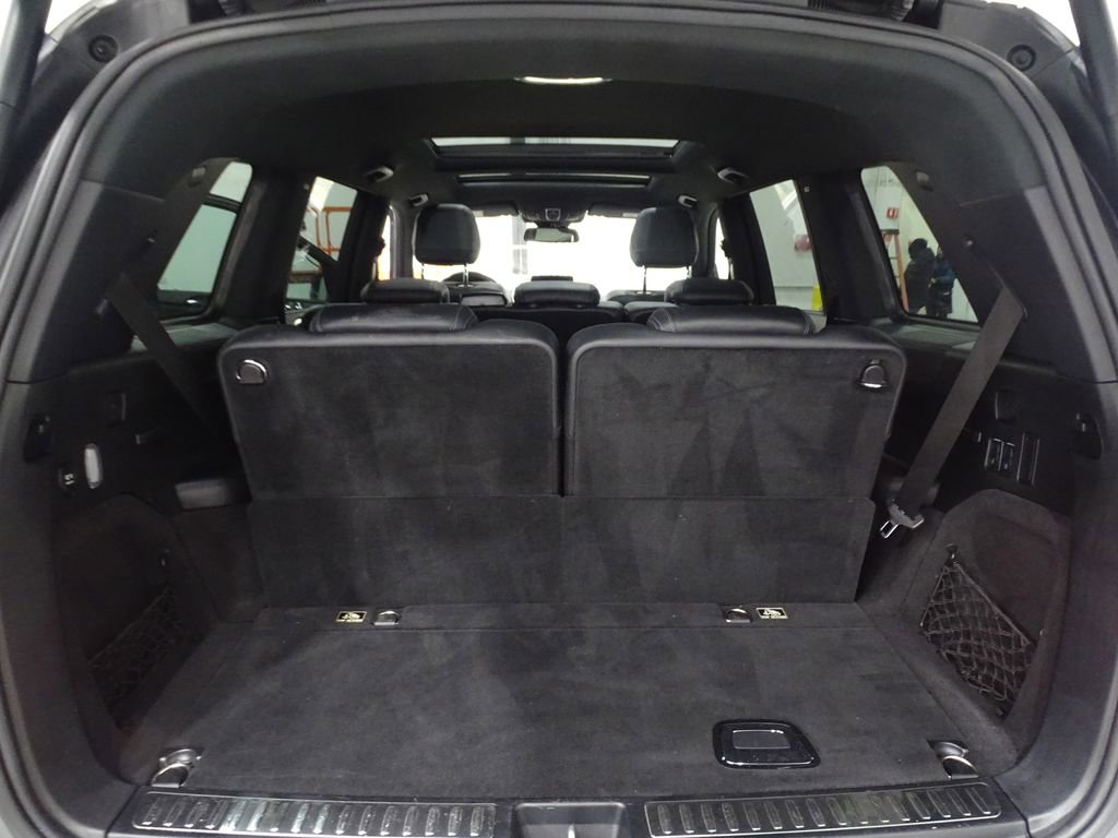Used 2019 Mercedes-Benz GLS 450 4MATIC image 16
