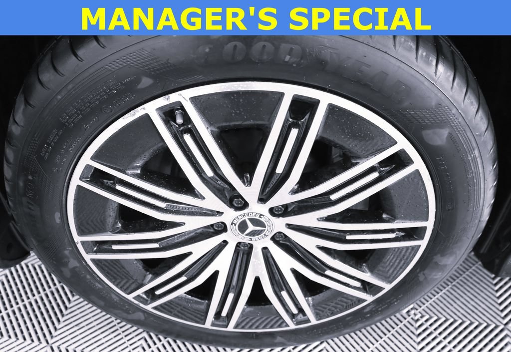 Used 2023 Mercedes-Benz EQS 580 4MATIC SUV image 7