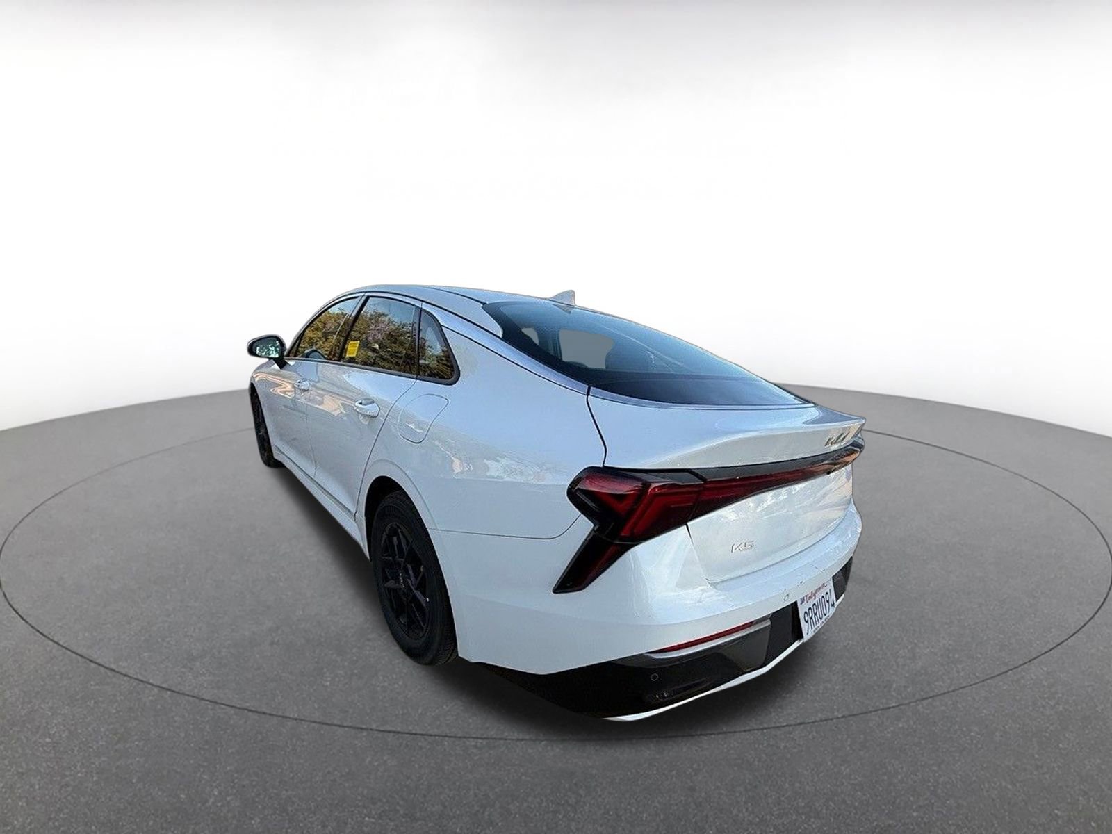 Used 2025 Kia K5 LXS image 3