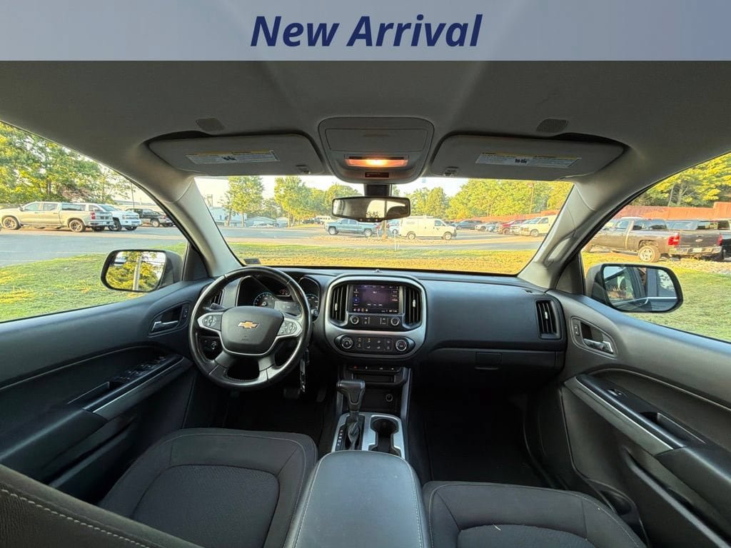 Used 2020 Chevrolet Colorado LT w/ LT Convenience Package AWD/4WD image 4