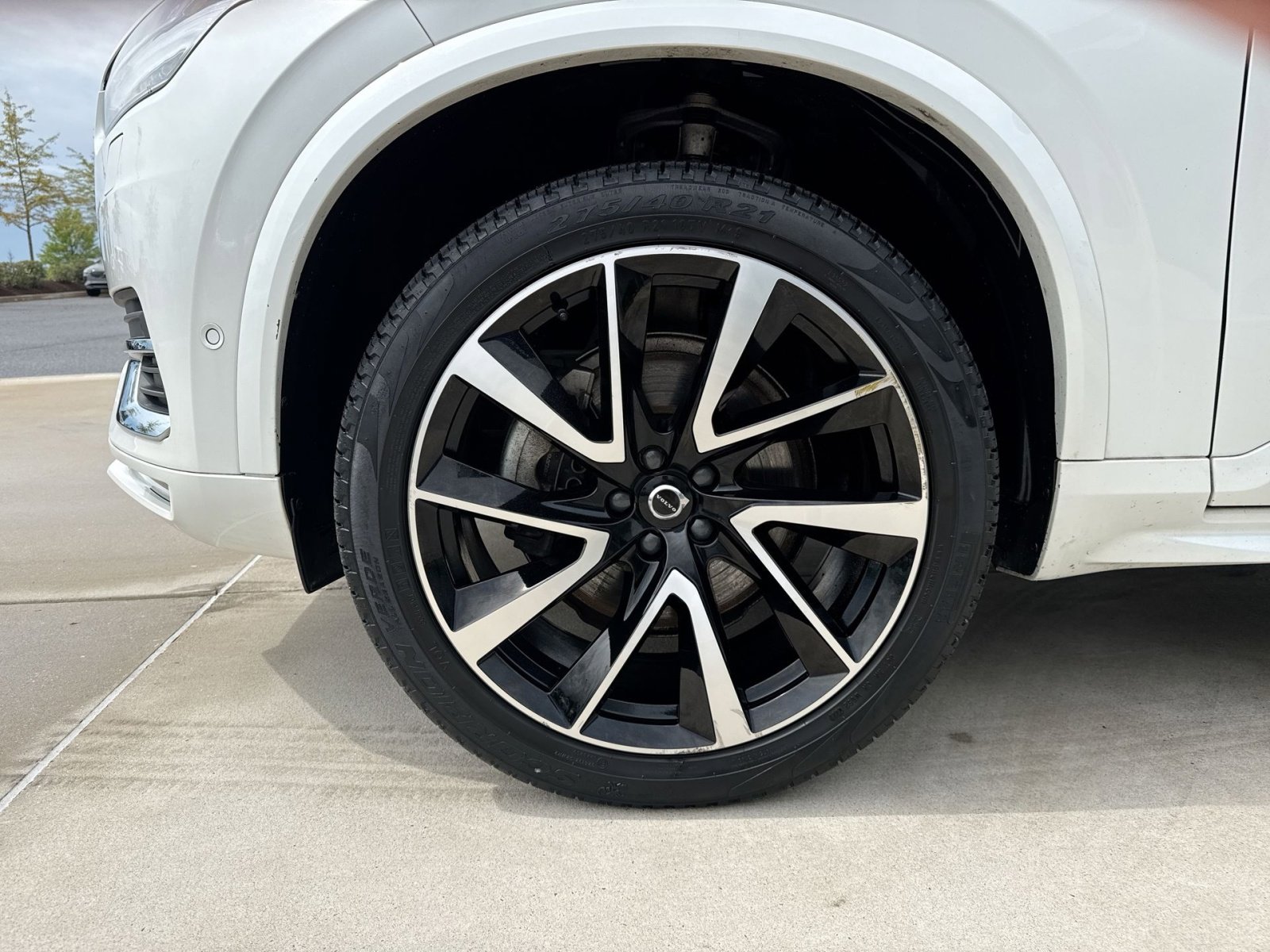 Certified 2023 Volvo XC90 B5 Plus w/ Protection Package Premier AWD/4WD image 12