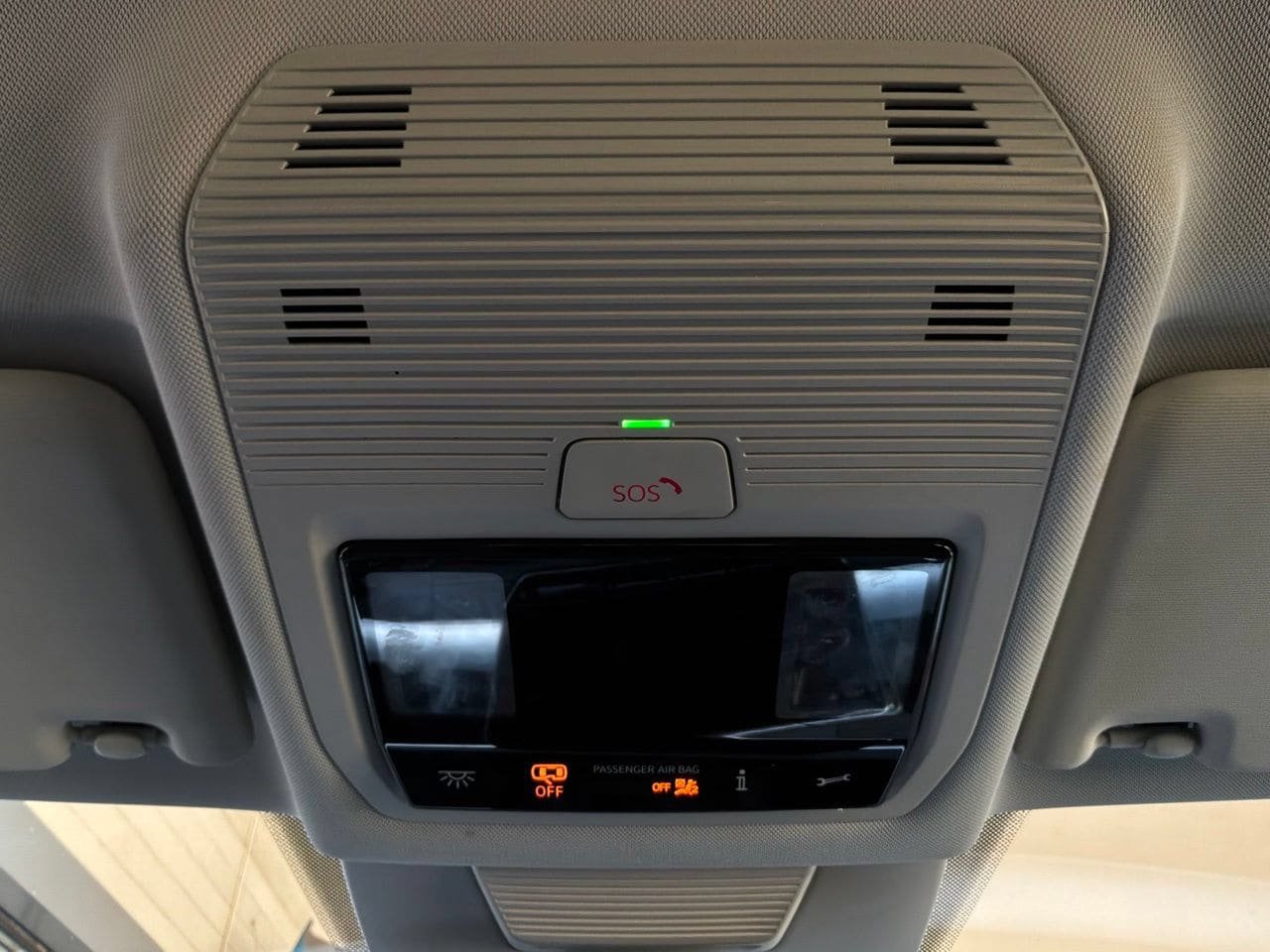 Used 2026 Volkswagen Tiguan SE FWD image 17