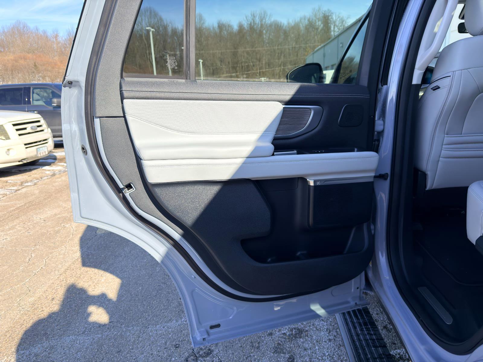 New 2025 Ford Expedition Platinum w/ Platinum Ultimate Package image 30