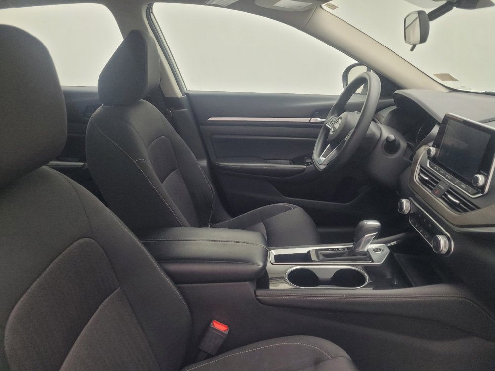 Used 2023 Nissan Altima 2.5 SV image 21