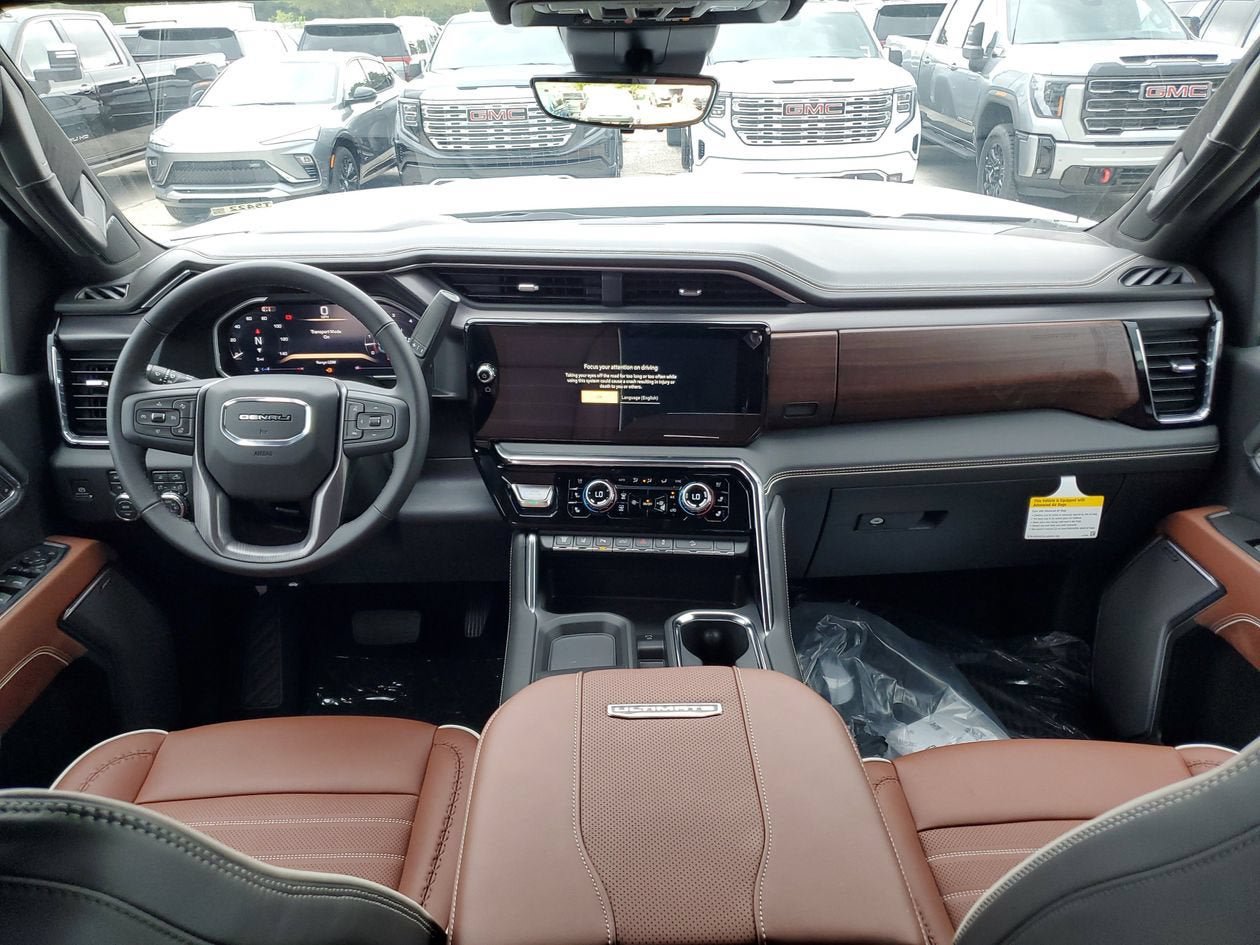 New 2026 GMC Sierra 3500 Denali Ultimate AWD/4WD image 13