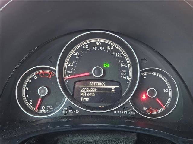 Used 2017 Volkswagen Beetle 1.8T S image 11