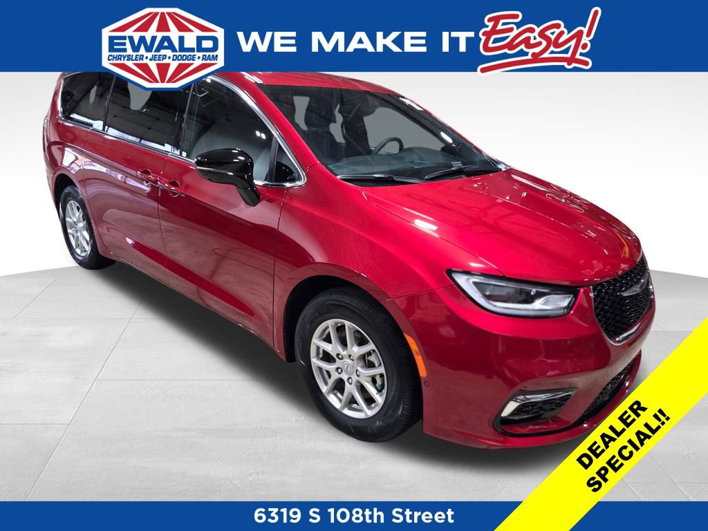New 2026 Chrysler Pacifica Select FWD image 24
