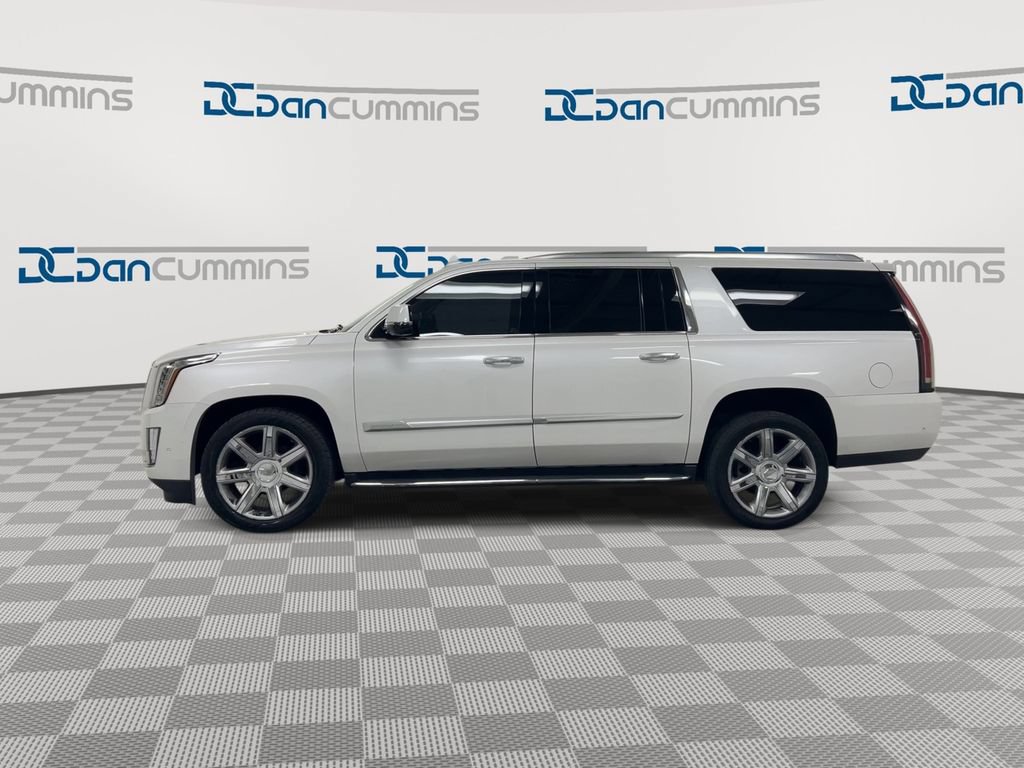 Used 2019 Cadillac Escalade ESV Luxury AWD/4WD image 5