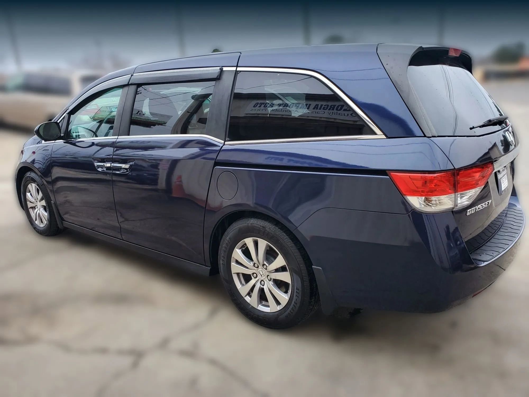 Used 2014 Honda Odyssey EX image 4