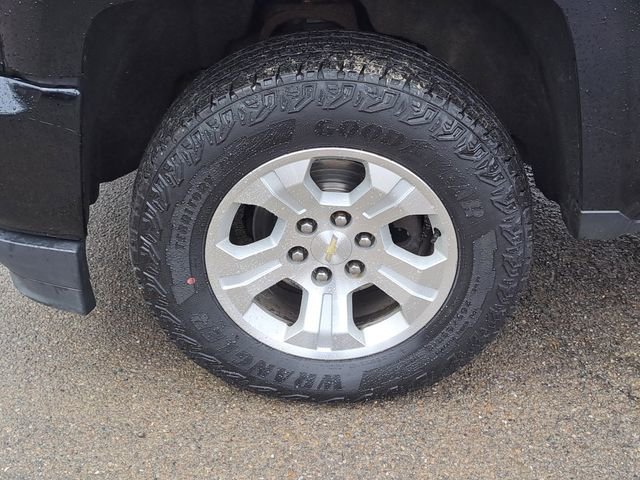 Used 2018 Chevrolet Silverado 1500 LT w/ All Star Edition image 9