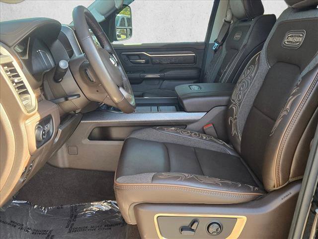 Used 2025 RAM 1500 Limited w/ Trailer Tow Group image 17