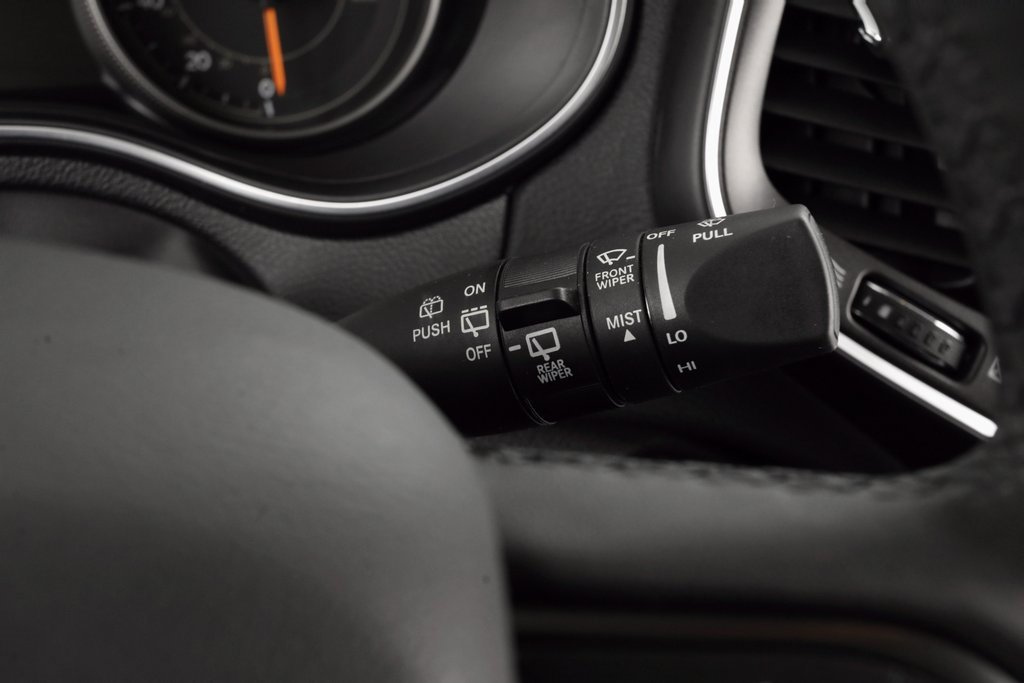 Certified 2021 Jeep Cherokee Trailhawk image 26