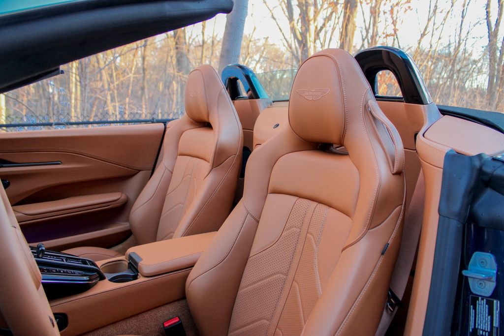 New 2026 Aston Martin V8 Vantage Roadster image 11