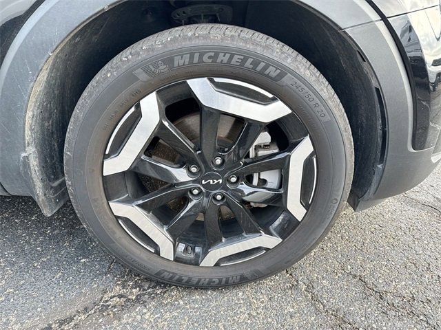 Used 2023 Kia Telluride EX image 6