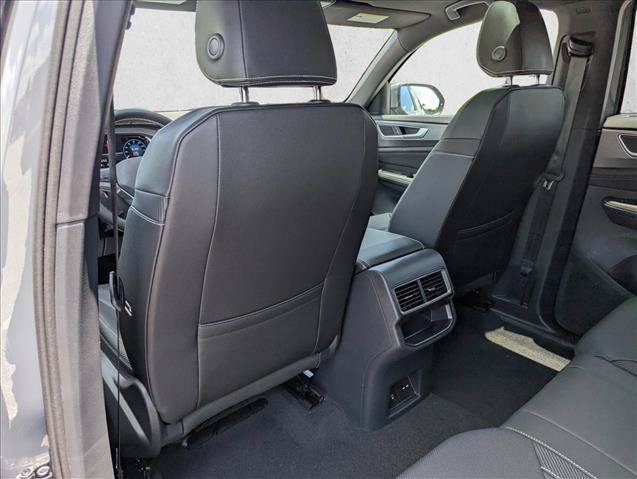 New 2026 Volkswagen Atlas Cross Sport SE FWD image 24