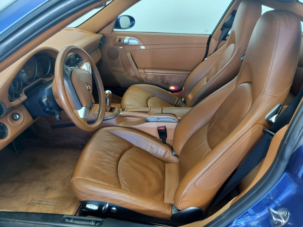 Used 2007 Porsche 911 Carrera RWD image 7
