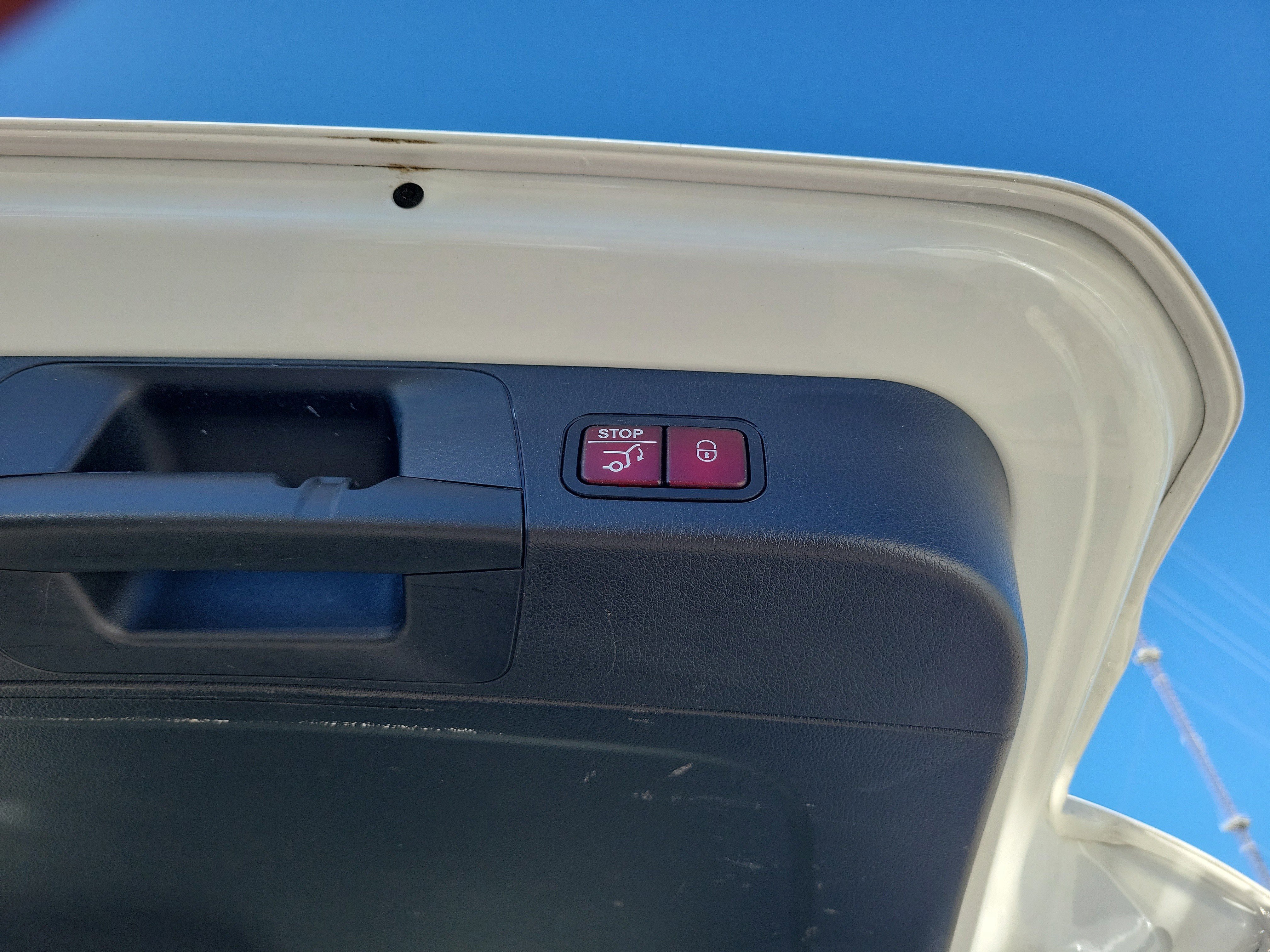 Used 2024 Mercedes-Benz GLB 250 image 6