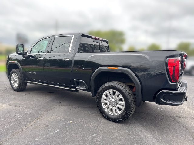 Used 2022 GMC Sierra 2500 Denali w/ Denali Ultimate Package AWD/4WD image 3