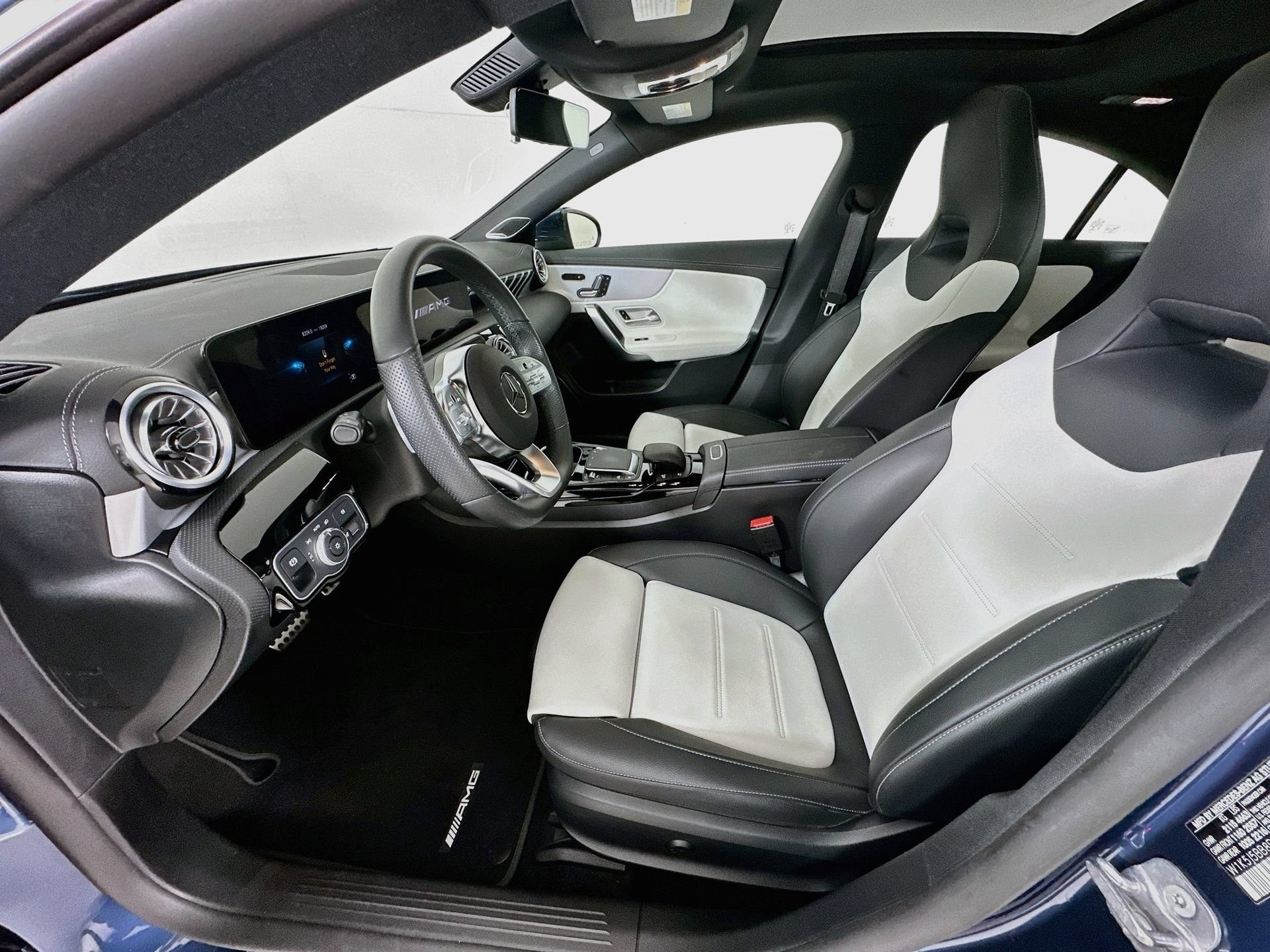 Certified 2023 Mercedes-Benz CLA 35 AMG 4MATIC image 21