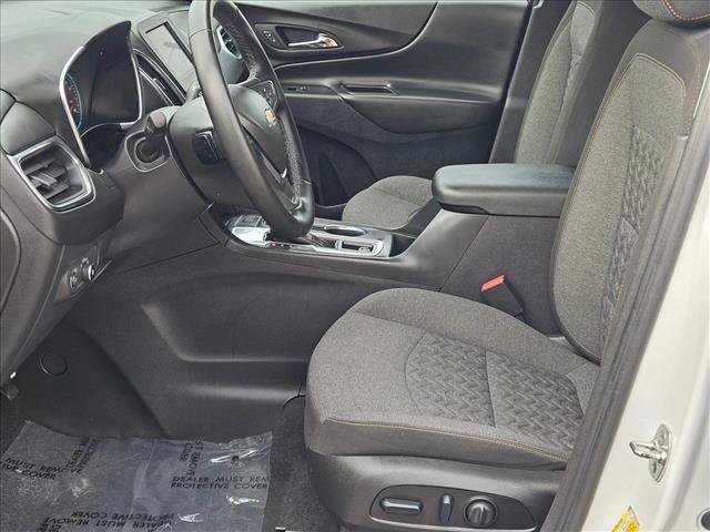 Used 2024 Chevrolet Equinox LT FWD image 15
