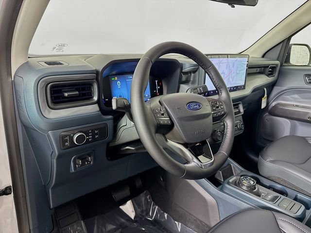 New 2026 Ford Maverick Lariat w/ Black Appearance Package image 9