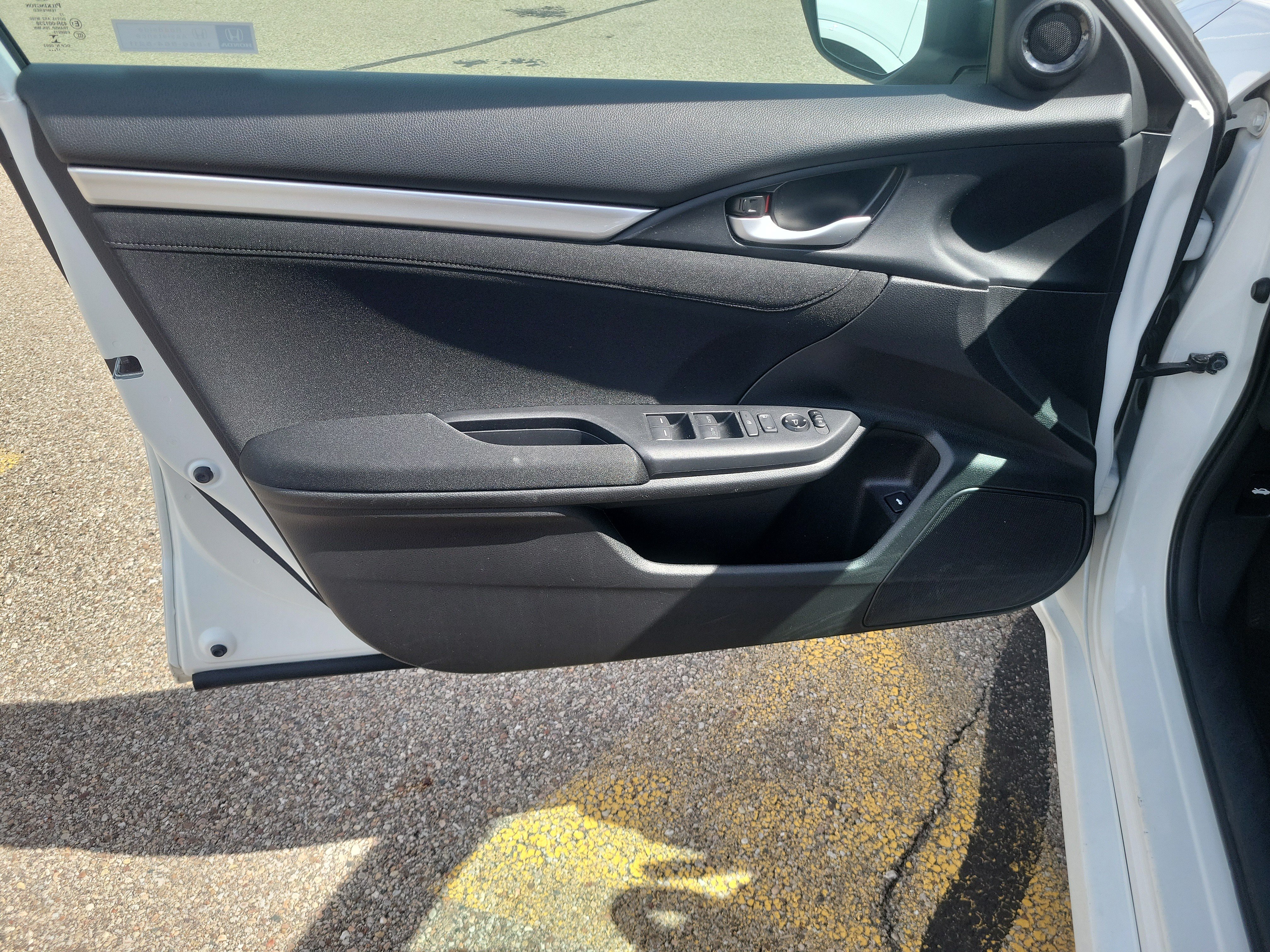 Used 2018 Honda Civic EX image 18
