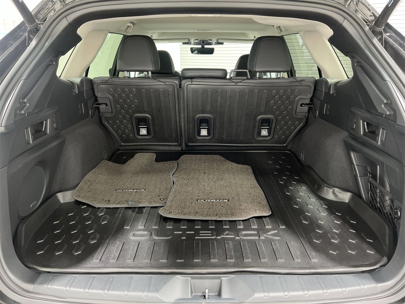 Certified 2025 Subaru Outback Limited image 24