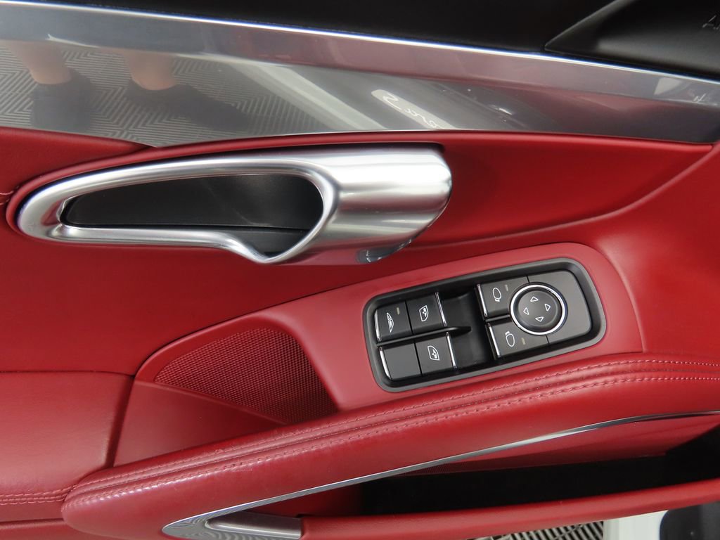 Used 2019 Porsche 911 Carrera S image 22
