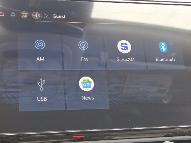 New 2027 Chevrolet Bolt LT w/ Comfort Package FWD image 28