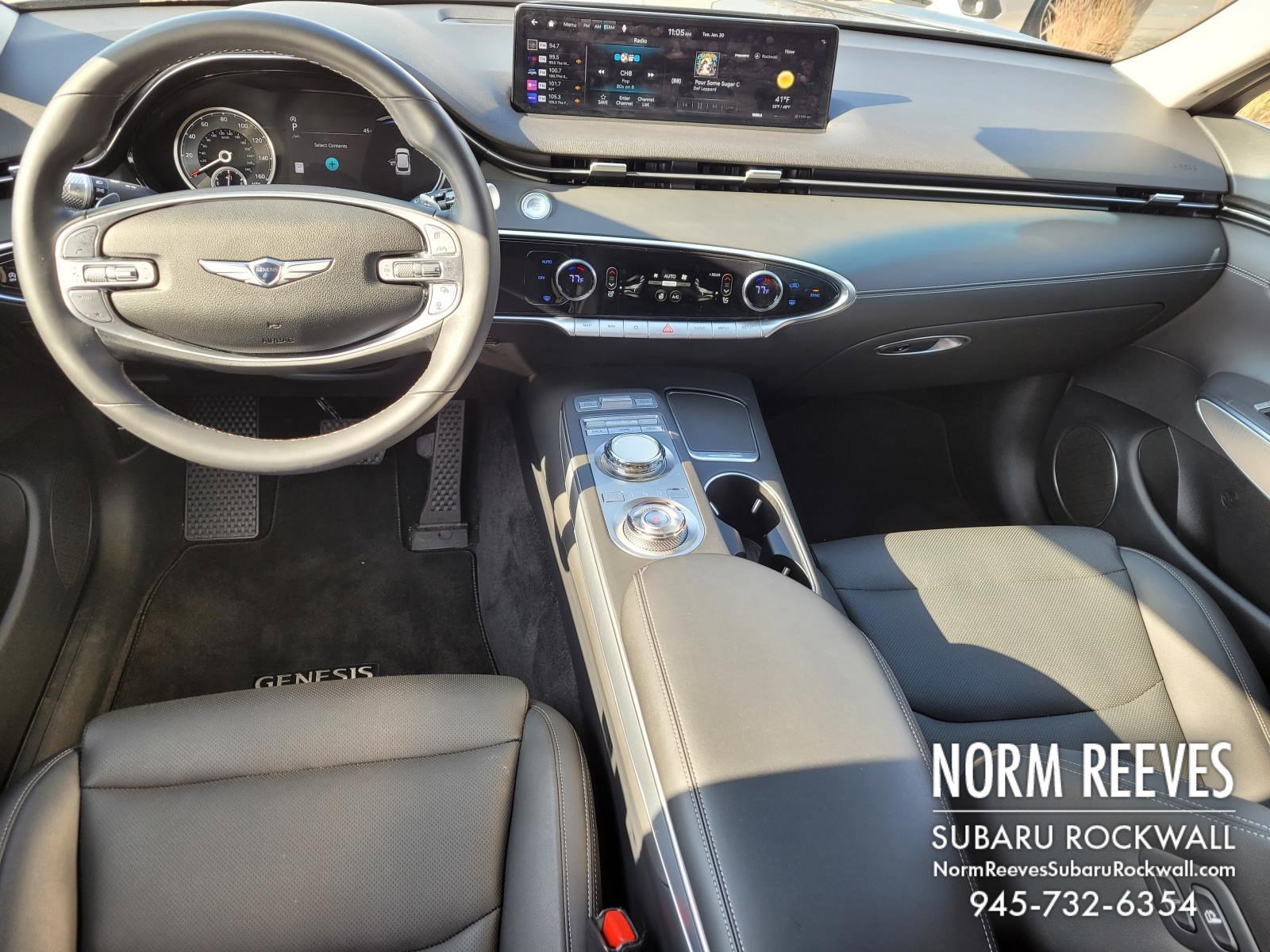 Used 2024 Genesis GV70 2.5T w/ Select Package image 5